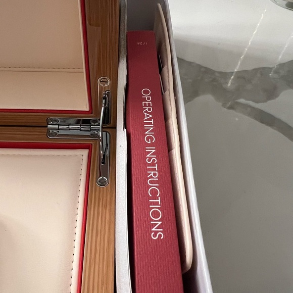 Beautiful and brand new coveted Omega G SeamDiver 42 ss green - Picture 12 of 14